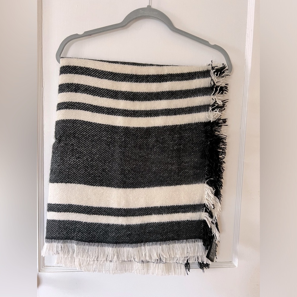 H&M scarf